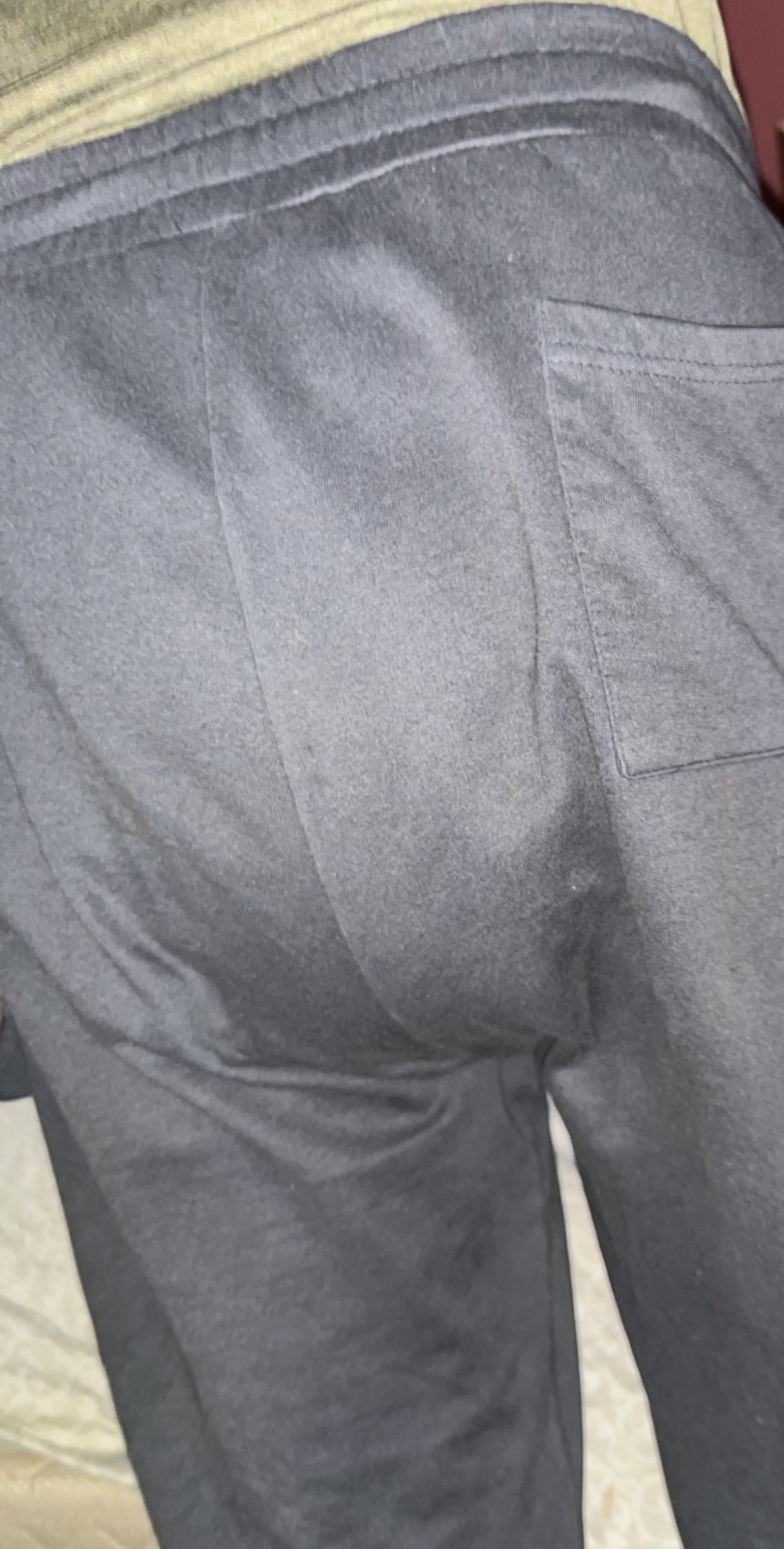 <p>Saggy diaper butt.</p>