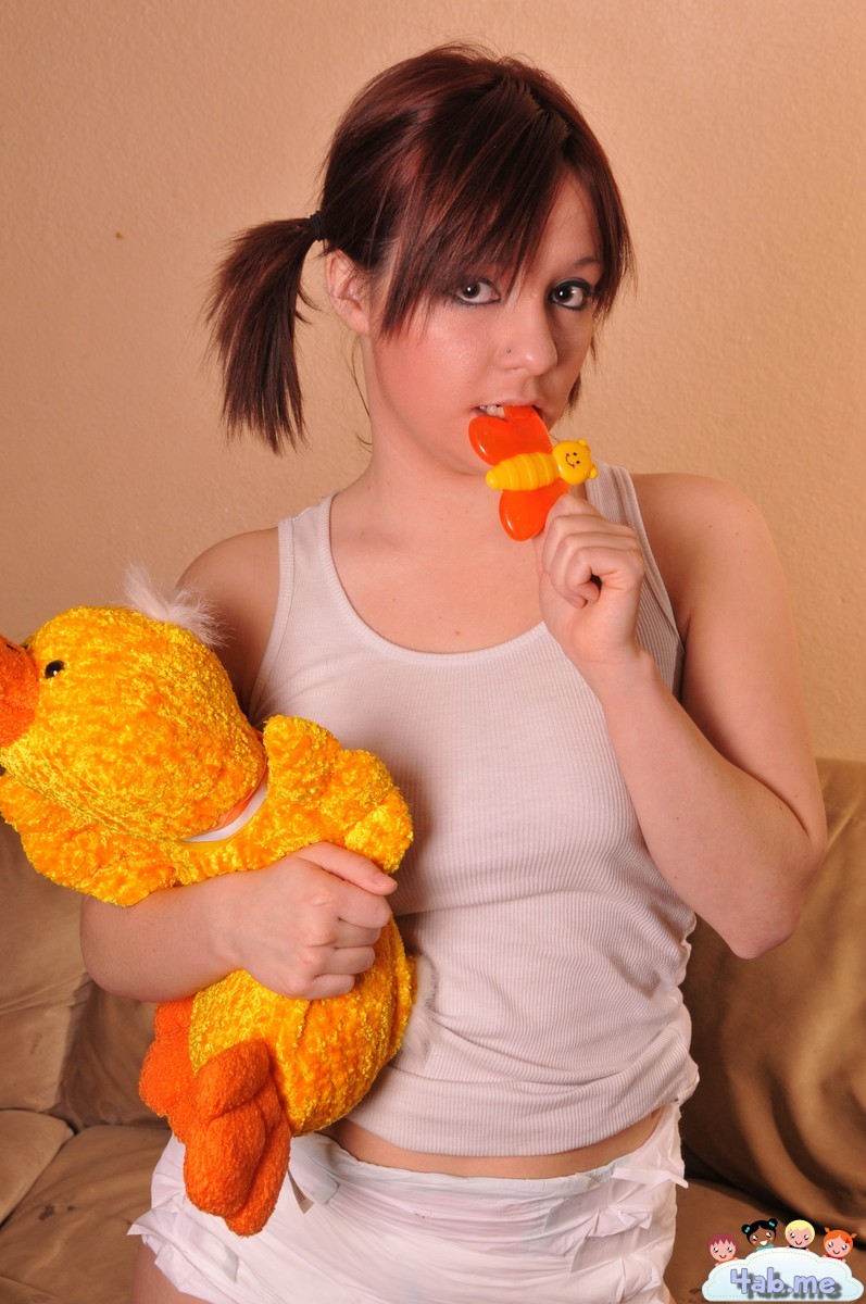 <p>Nikki looking hot! <a target="_blank" rel="nofollow" href="https://www.4ab.me">https://www.4ab.me/</a></p>