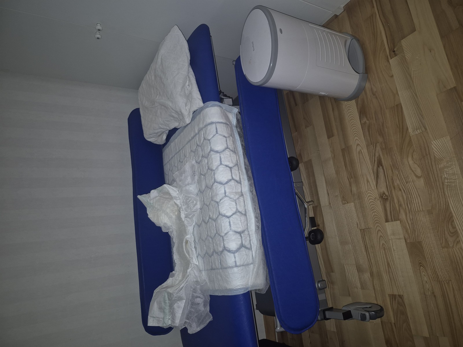 <p>I finally have my own changing table! :D</p>