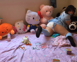 Ally crawls around her play space in her crinkly diaper. HD Video at https://www.4ab.me/