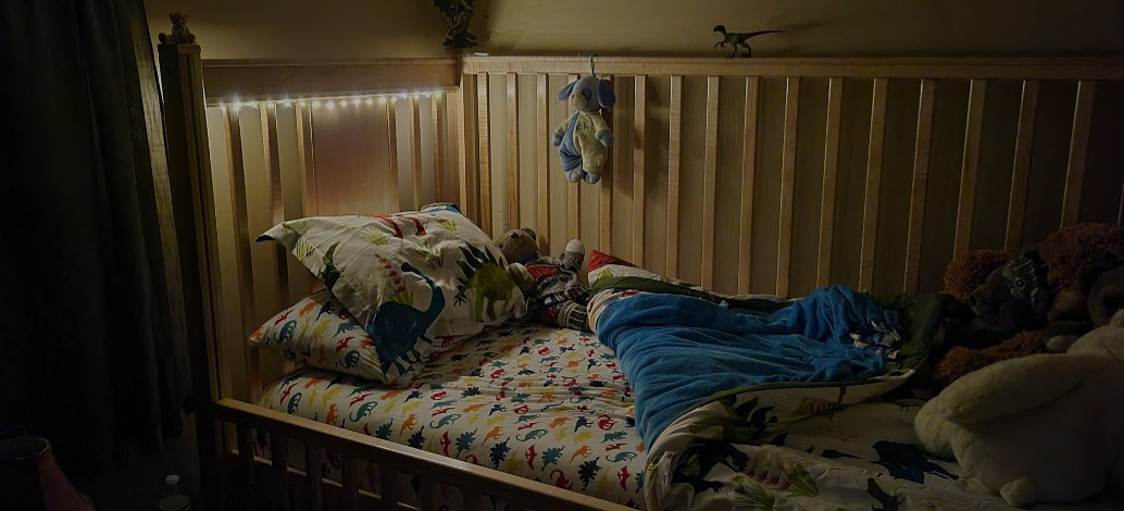 <p>My crib</p>