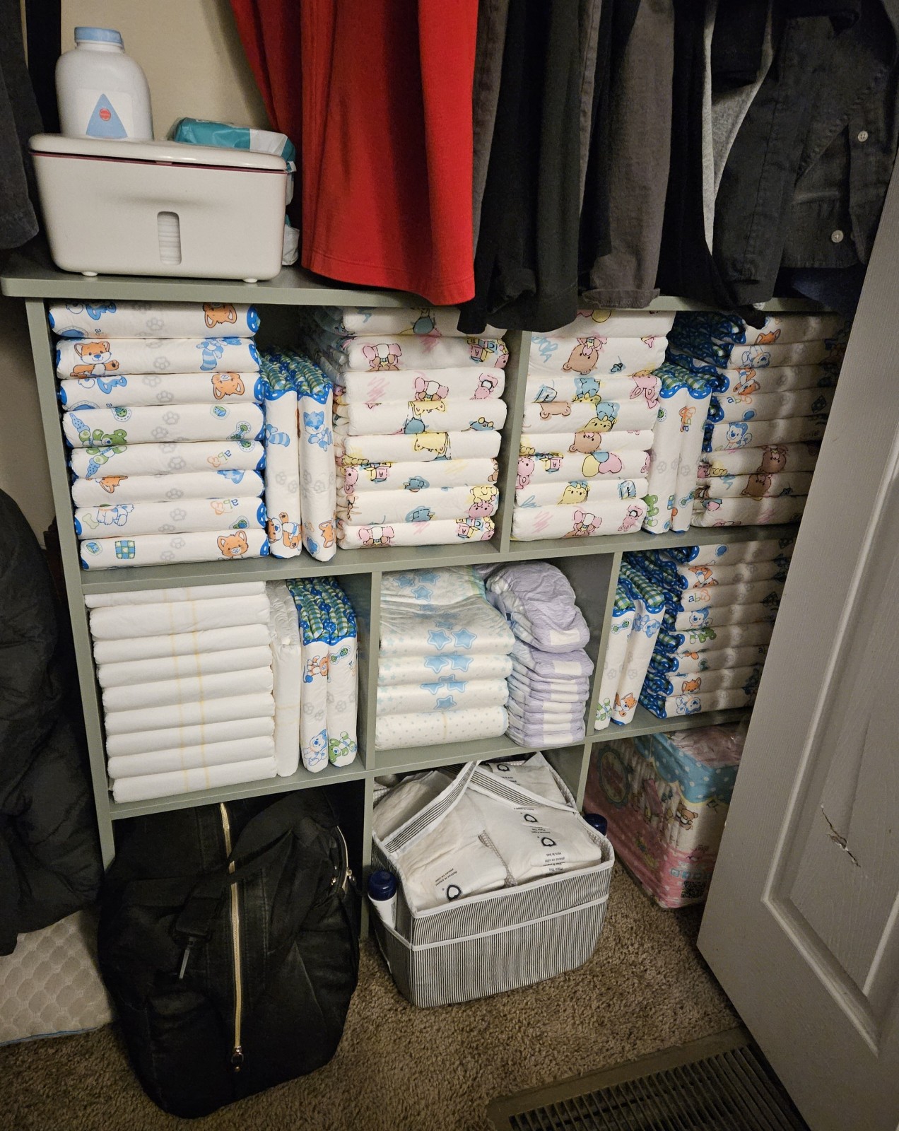 <p>Love my new diaper organizer</p>