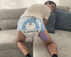 It's not just Doggy´s butt that is wide open