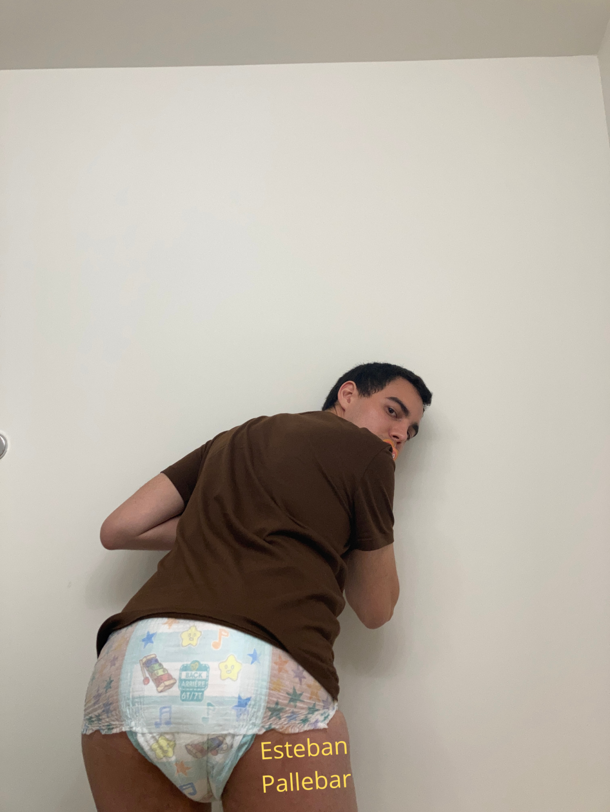 <p>Spank that little butt</p>